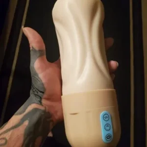 Beate Vibrating Personal Massager Cup